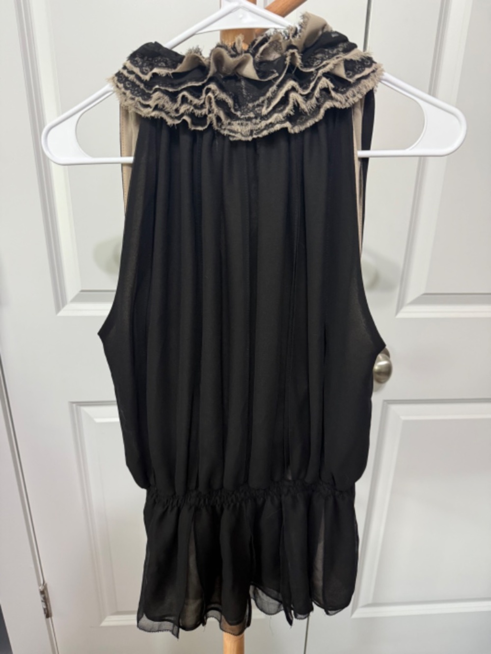 Robert Rodriguez for Neiman Marcus Target Black Sheer Ruffle Blouse Top M NEW - Picture 3 of 5